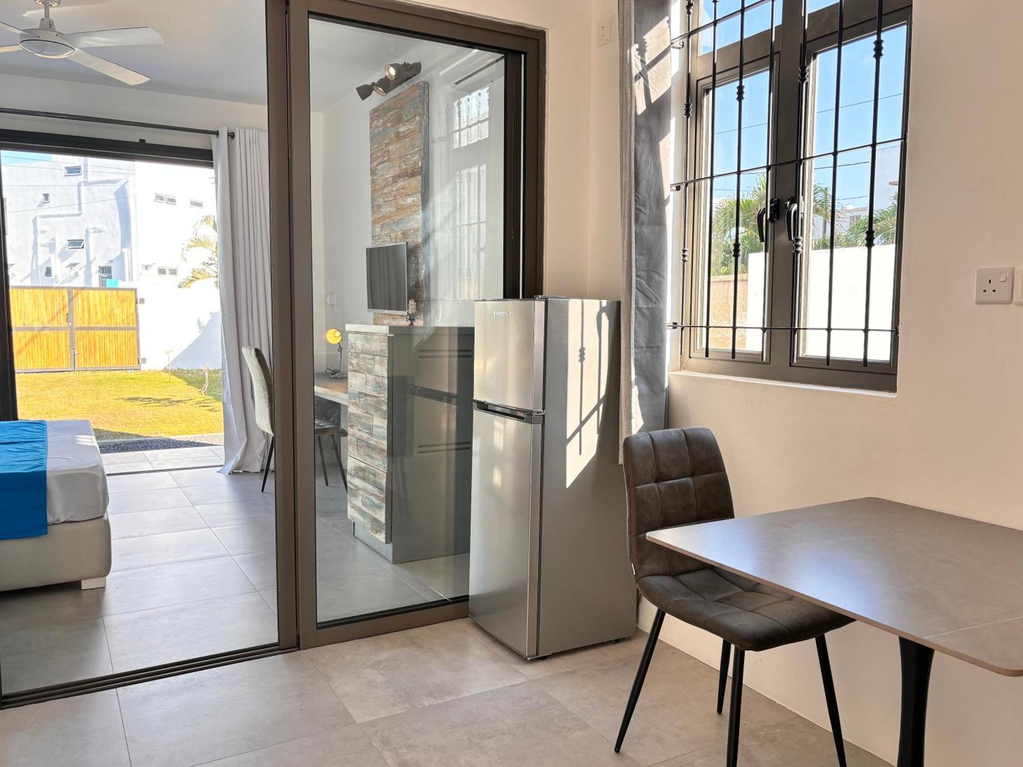 Maison Mont Choisy - One Or Two Bedrooms Apartment Trou-aux-Biches Eksteriør bilde
